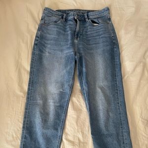 American Eagle High Rise Stretch Mom Jeans